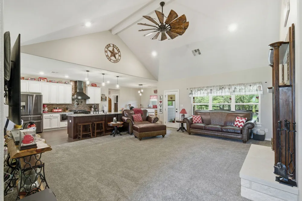 450 County Road 204 Liberty Hill, TX 78642
