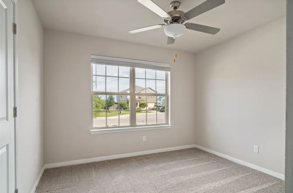 117 Blooming Trail Kyle, TX 78640