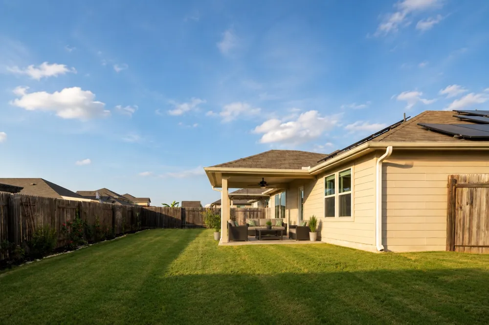 117 Blooming Trail Kyle, TX 78640
