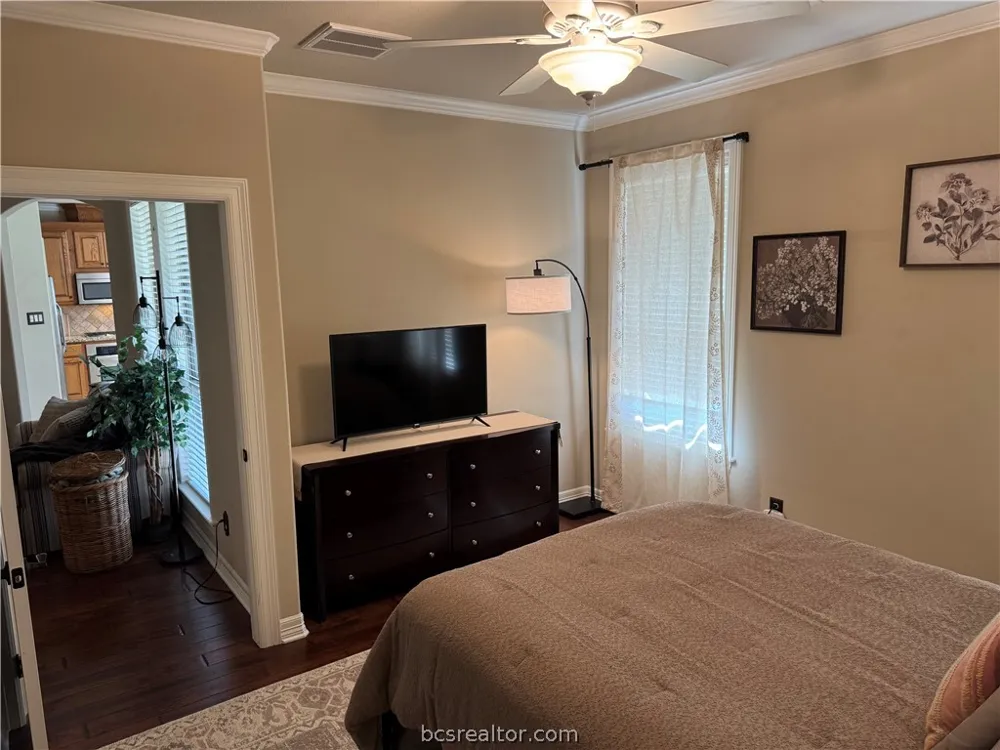 2105 Ella Lane Bryan, TX 77802