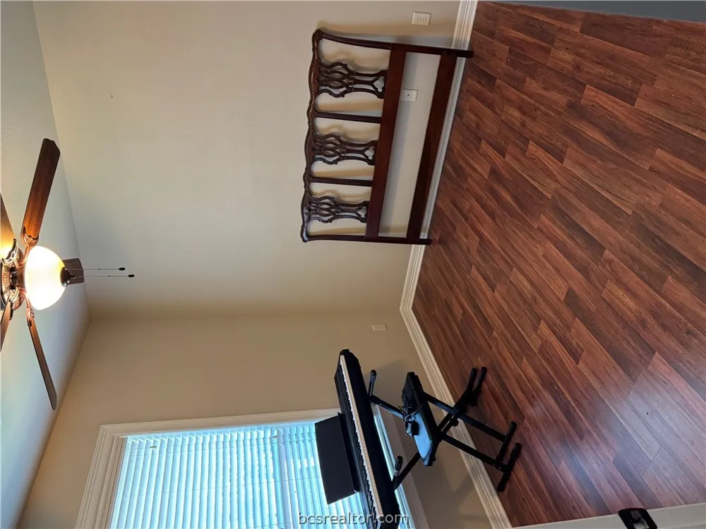 2105 Ella Lane Bryan, TX 77802