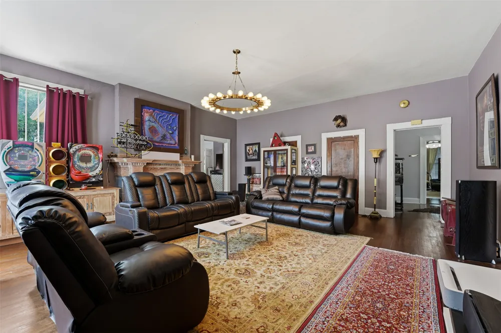 723 Saint James Street Gonzales, TX 78629