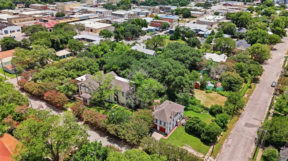723 Saint James Street Gonzales, TX 78629