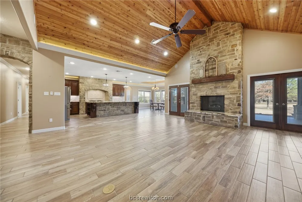 36394 FM 1736 Hempstead, TX 77445