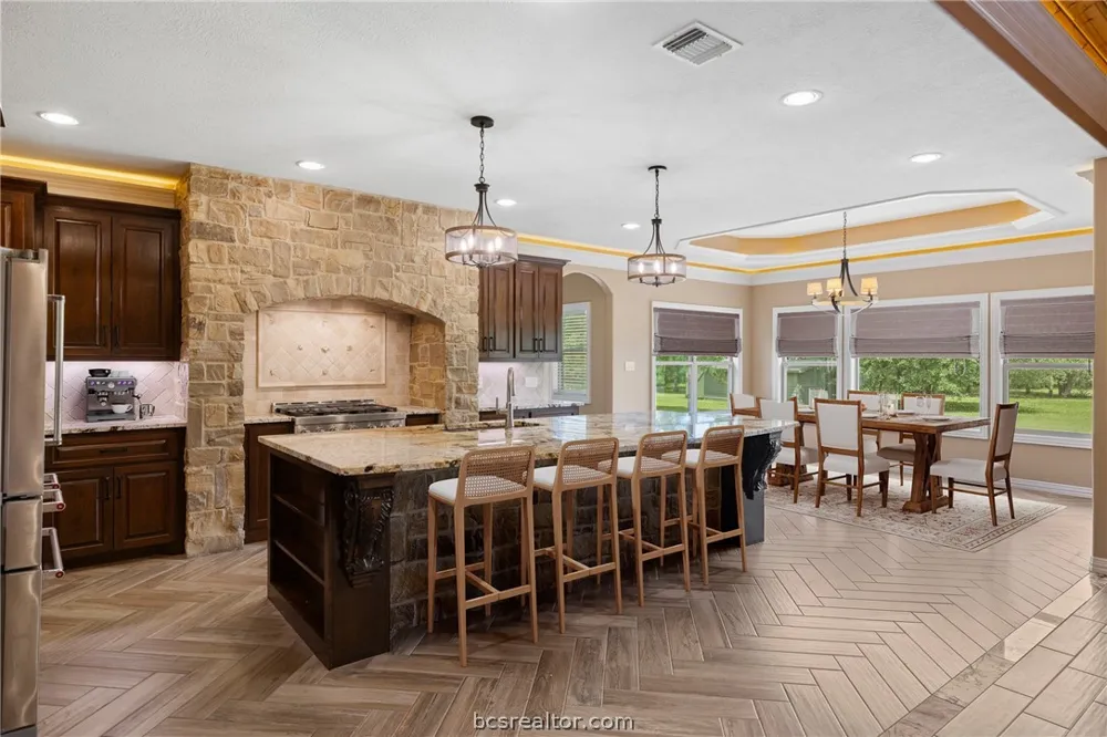 36394 FM 1736 Hempstead, TX 77445
