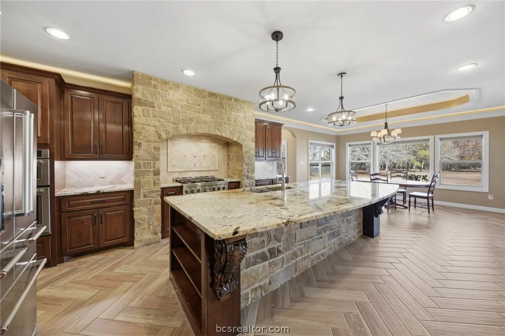 36394 FM 1736 Hempstead, TX 77445