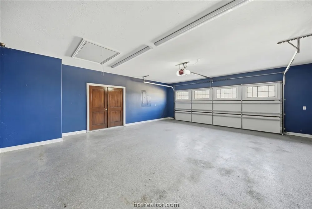 36394 FM 1736 Hempstead, TX 77445