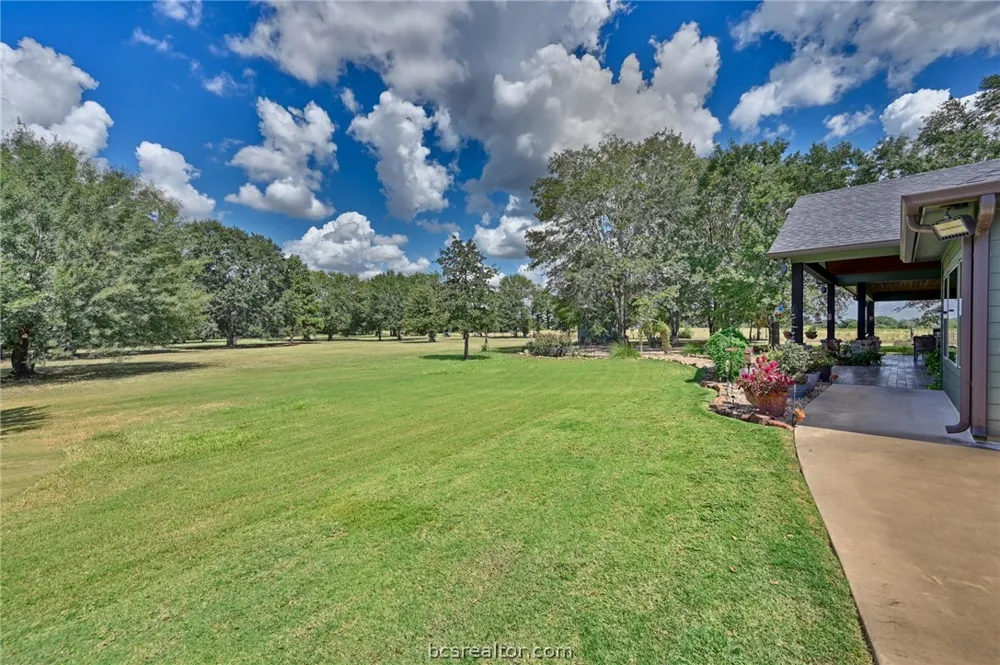 36394 FM 1736 Hempstead, TX 77445