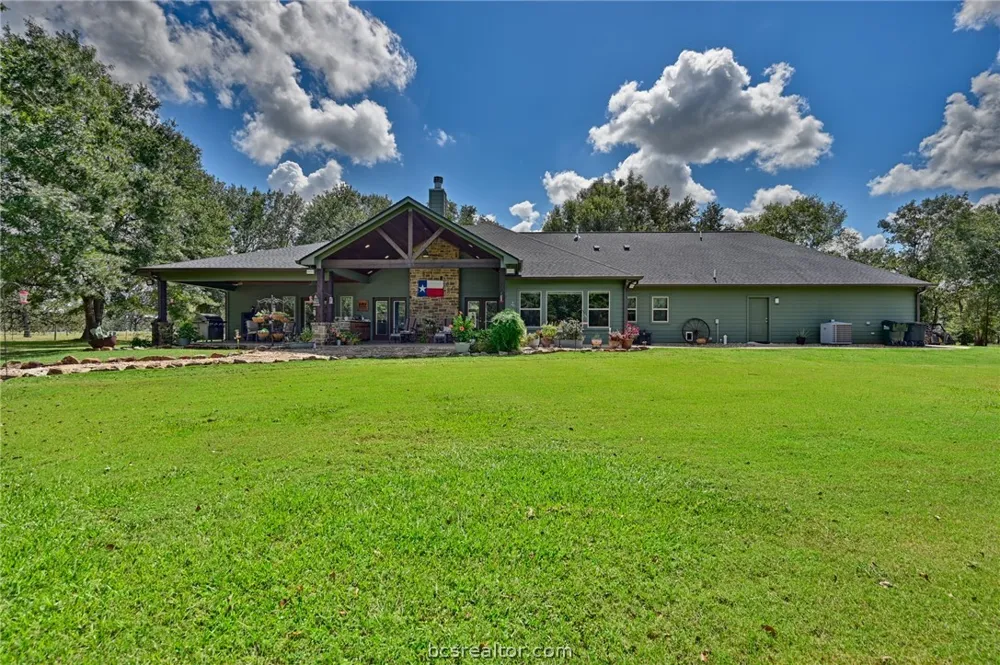 36394 FM 1736 Hempstead, TX 77445