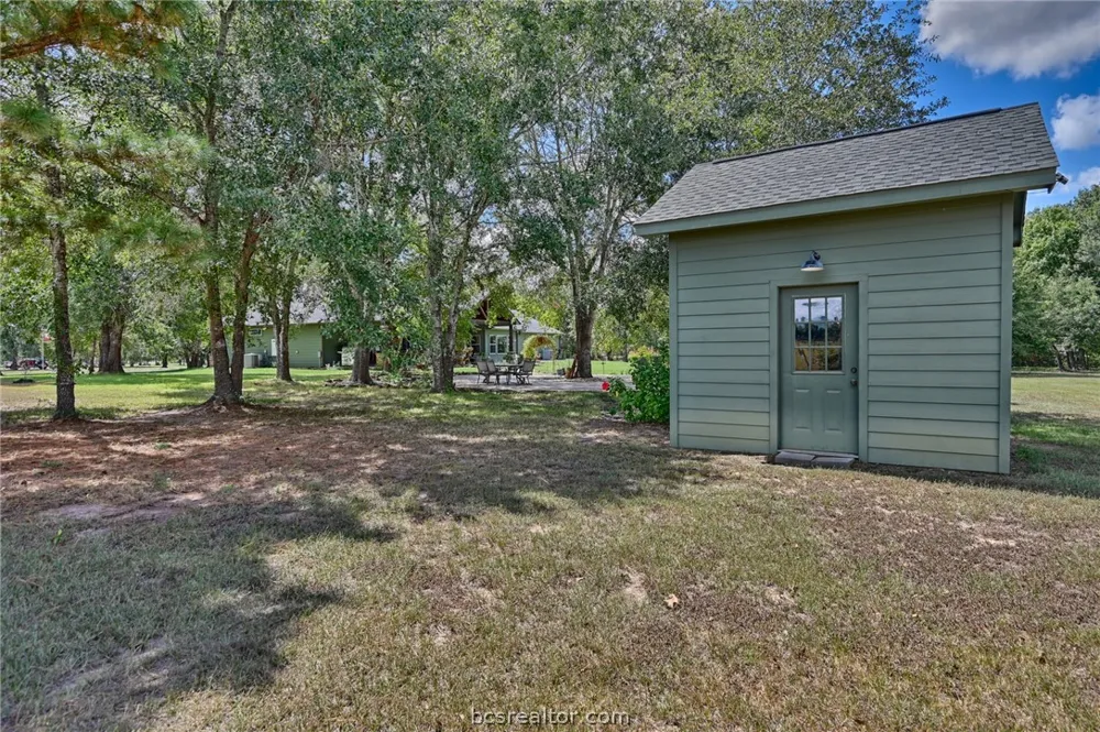 36394 FM 1736 Hempstead, TX 77445