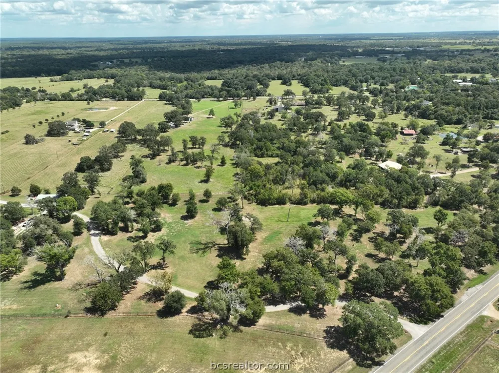 36394 FM 1736 Hempstead, TX 77445