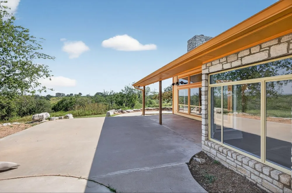 95 Gateway North Marble Falls, TX 78654