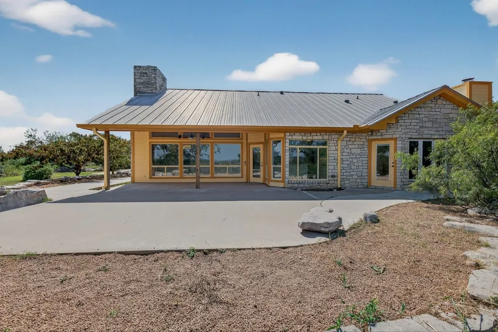 95 Gateway North Marble Falls, TX 78654