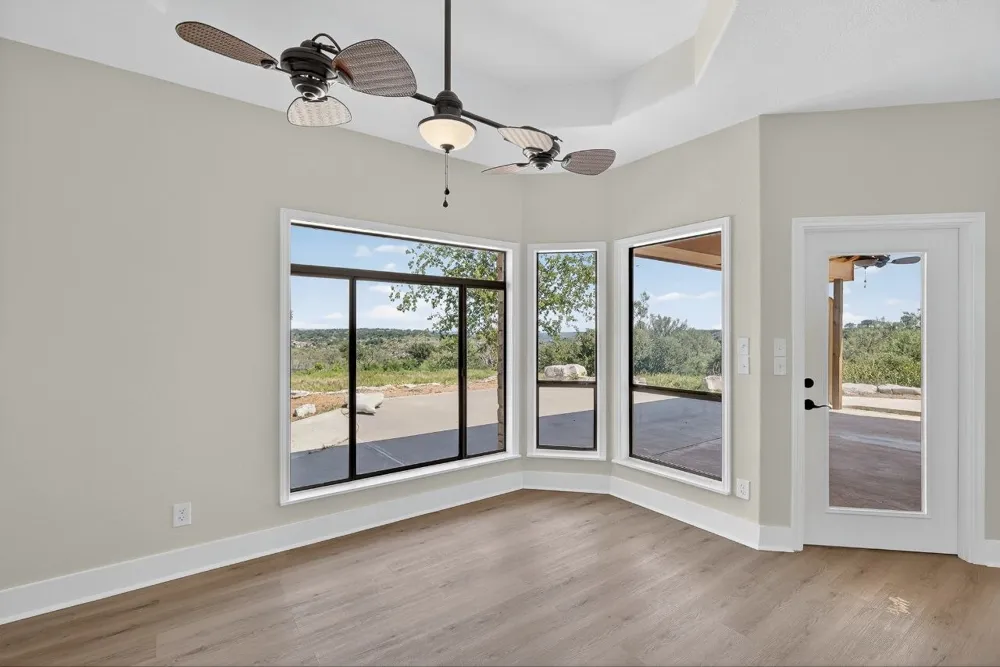 95 Gateway North Marble Falls, TX 78654