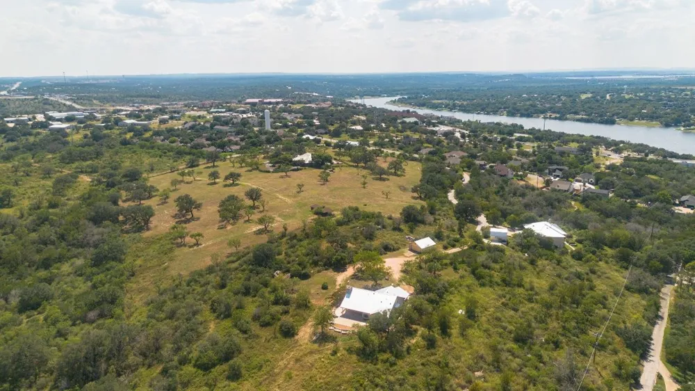95 Gateway North Marble Falls, TX 78654