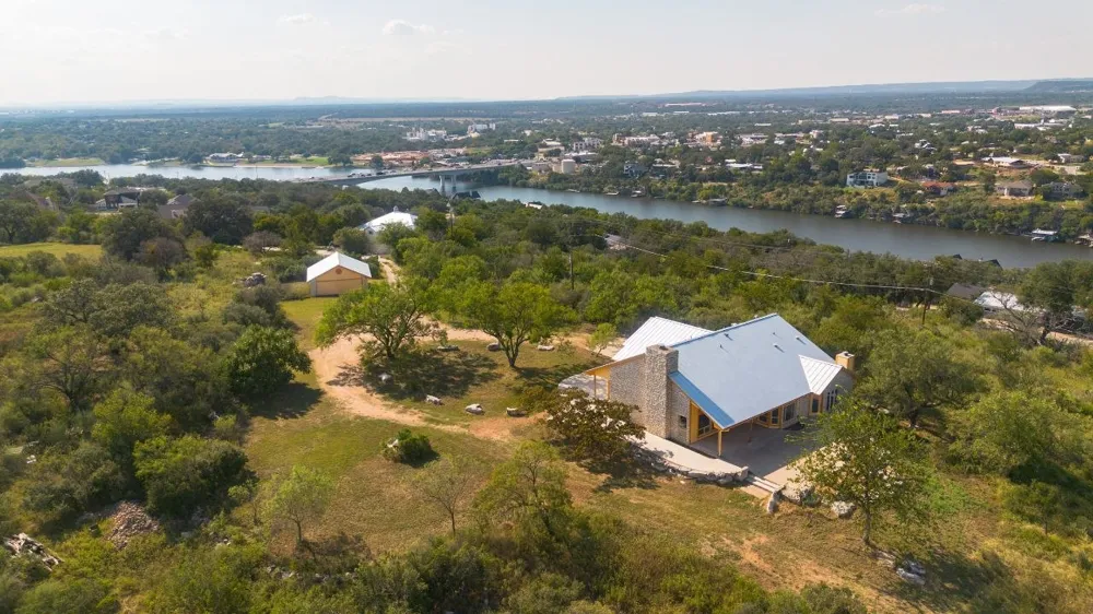 95 Gateway North Marble Falls, TX 78654