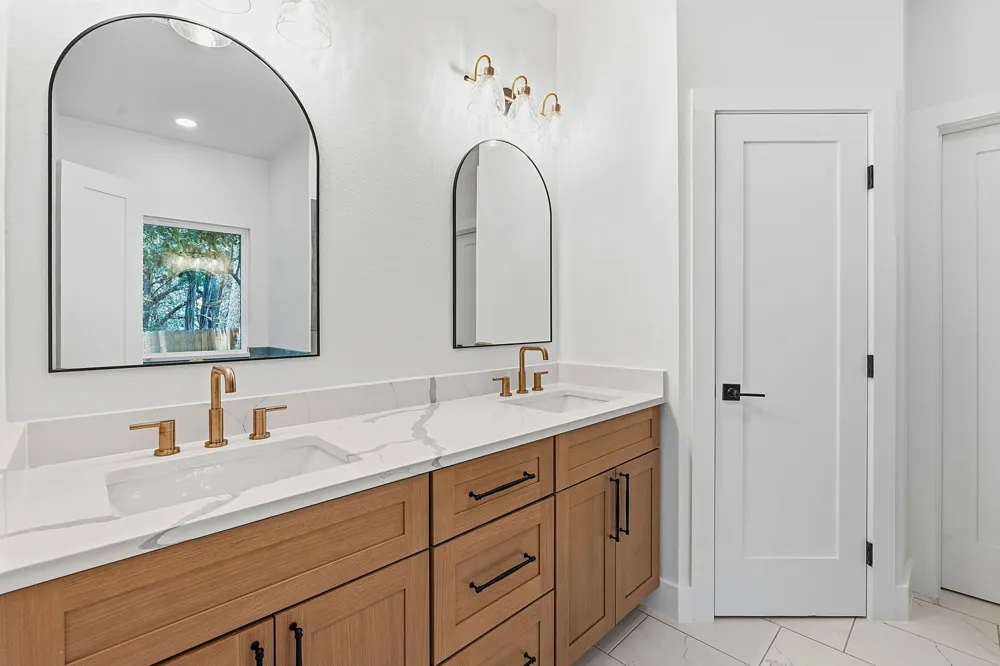 13 Country Place Drive Wimberley, TX 78676