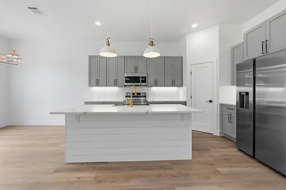 13 Country Place Drive Wimberley, TX 78676