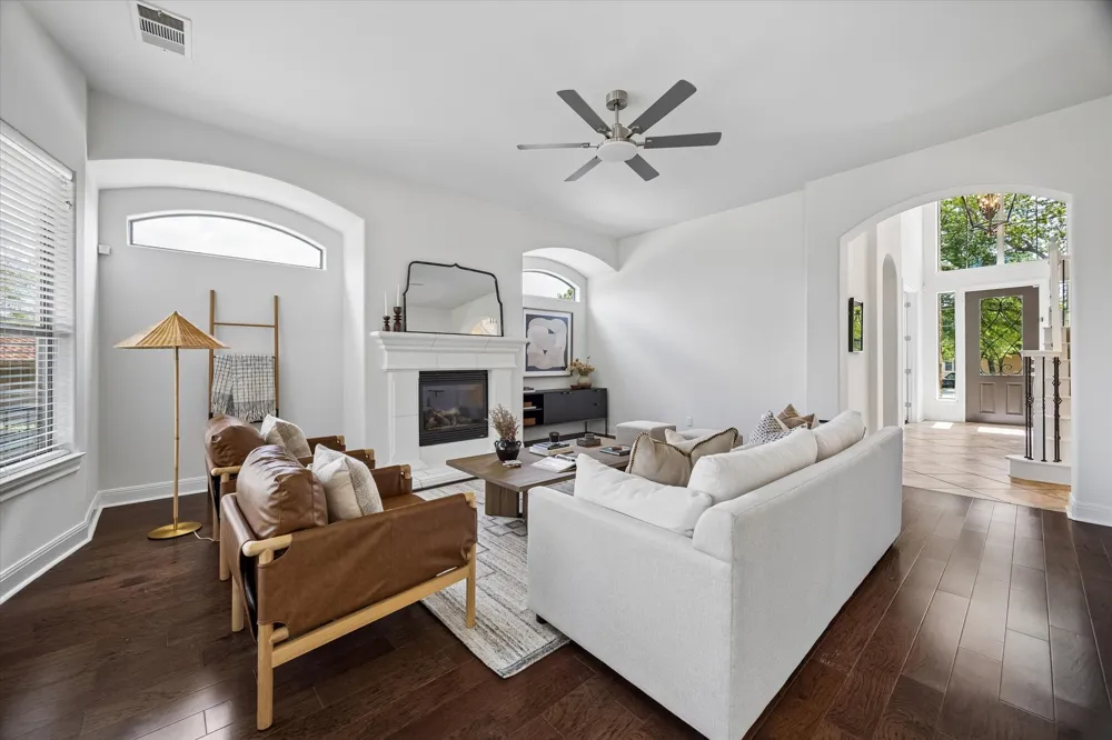 11600 Hunters Green Trail Austin, TX 78732