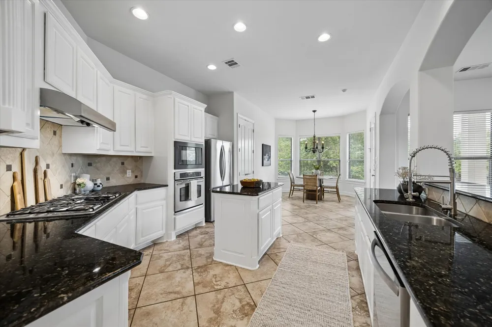 11600 Hunters Green Trail Austin, TX 78732