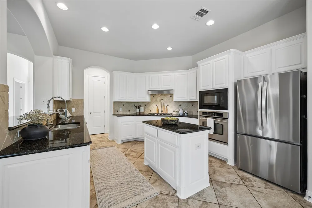 11600 Hunters Green Trail Austin, TX 78732