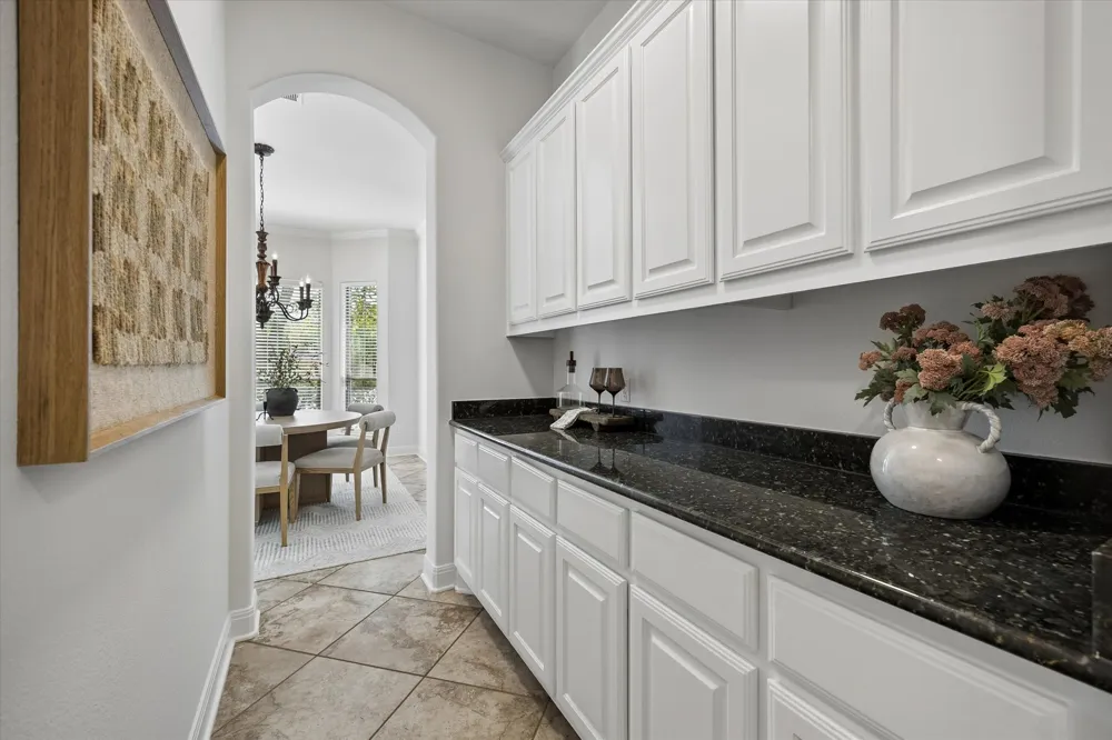 11600 Hunters Green Trail Austin, TX 78732