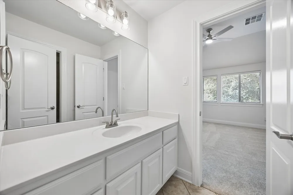 11600 Hunters Green Trail Austin, TX 78732