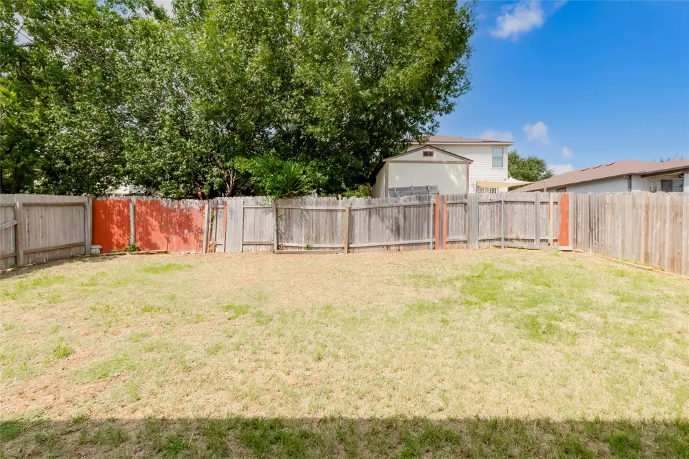 191 Beech Drive Kyle, TX 78640