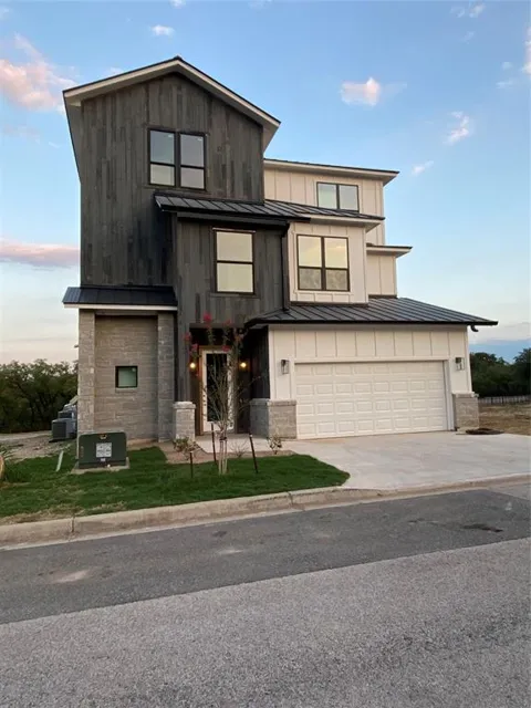 2501 Bruin Drive #52