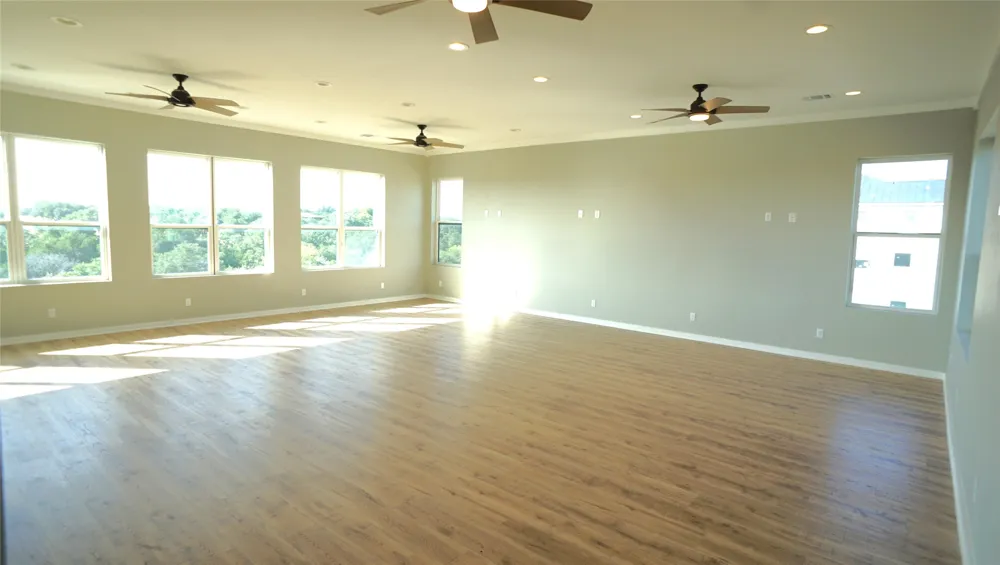 2501 Bruin Drive #52 Spicewood, TX 78669