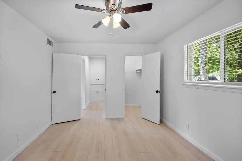 806 E 13th Street #104 Georgetown, TX 78626