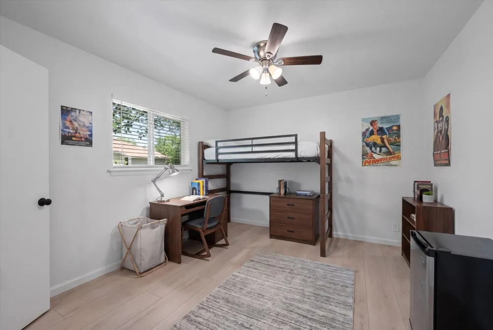 806 E 13th Street #104 Georgetown, TX 78626