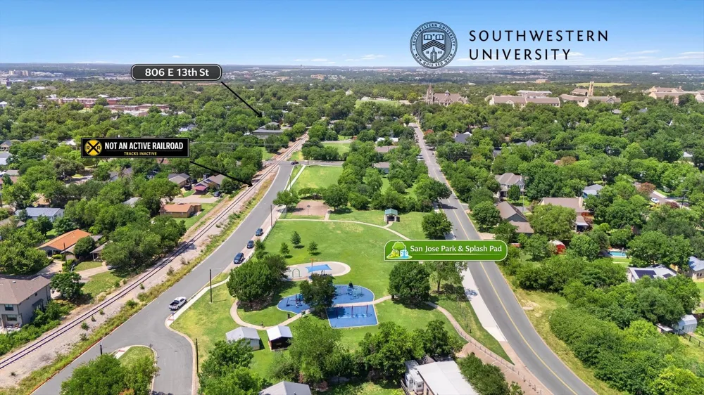 806 E 13th Street #104 Georgetown, TX 78626