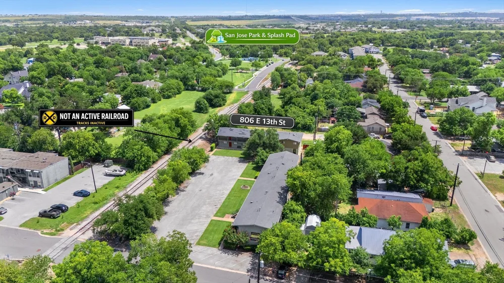806 E 13th Street #104 Georgetown, TX 78626