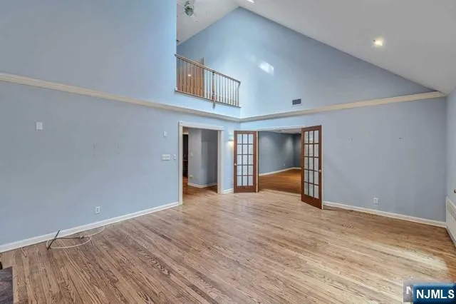 25 Ackerman Road Saddle River, NJ 07458