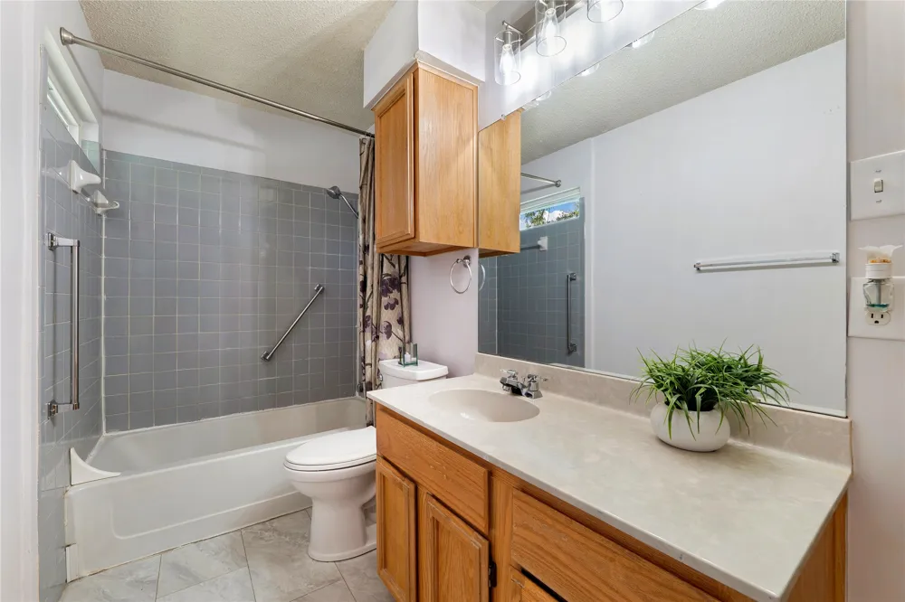 12902 Modena Trail Austin, TX 78729