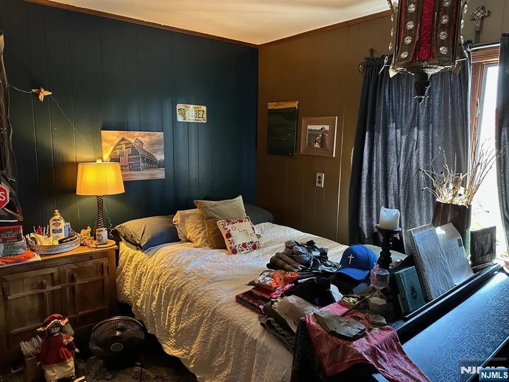 57A W Fairview Avenue Park Ridge, NJ 07645
