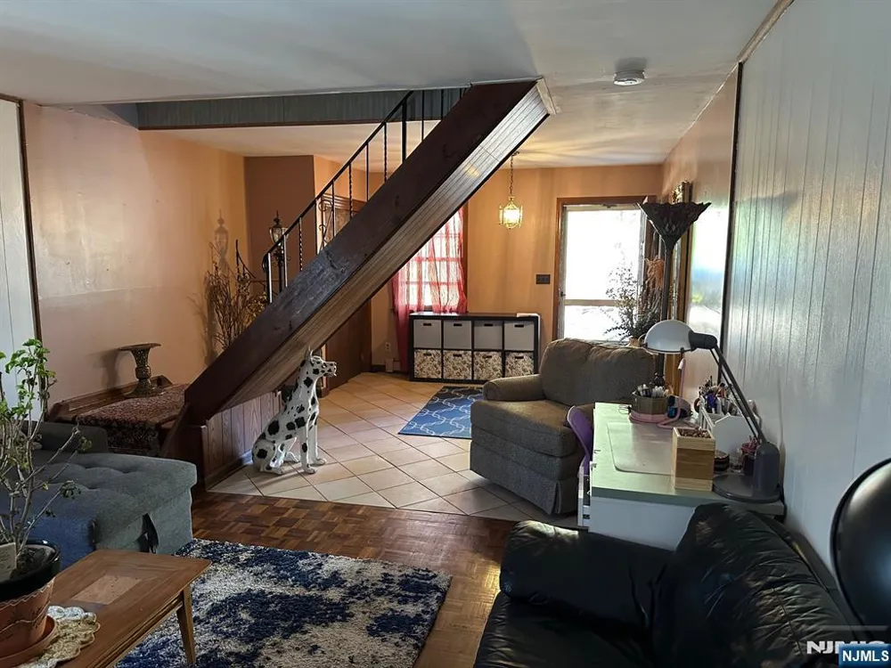 57A W Fairview Avenue Park Ridge, NJ 07645