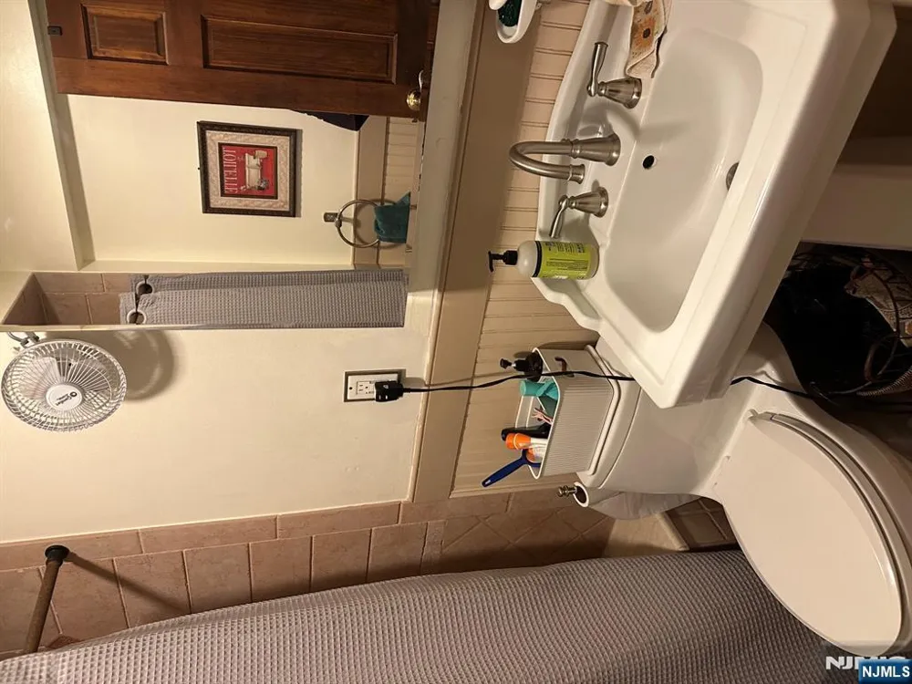 57A W Fairview Avenue Park Ridge, NJ 07645