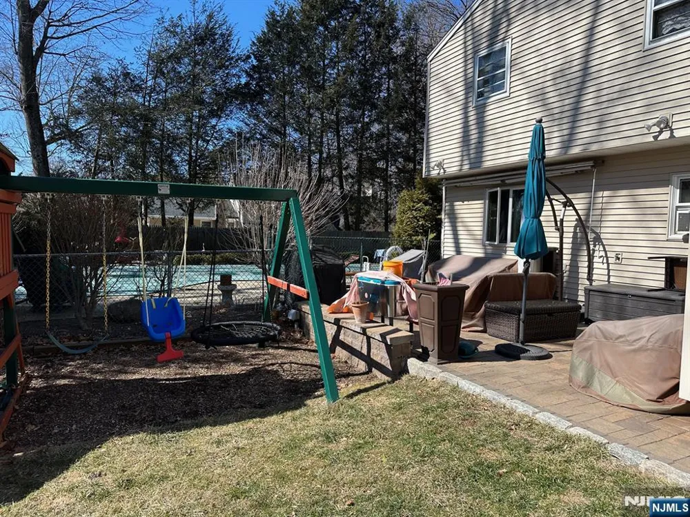 57A W Fairview Avenue Park Ridge, NJ 07645