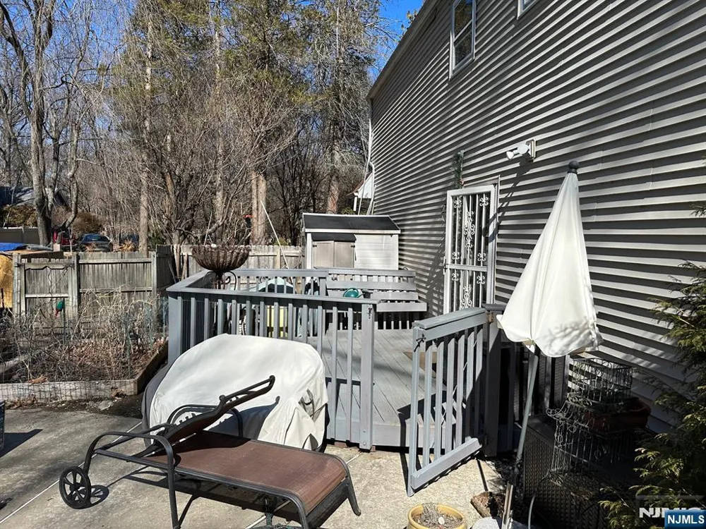 57A W Fairview Avenue Park Ridge, NJ 07645