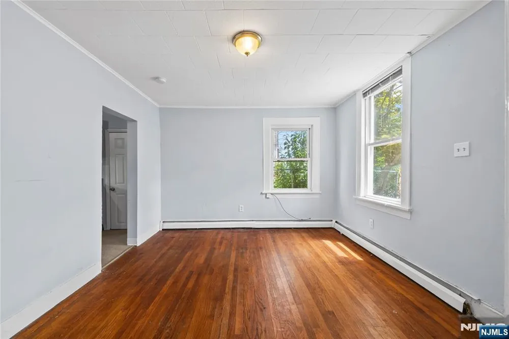 73 N 6th Street Paterson, NJ 07522