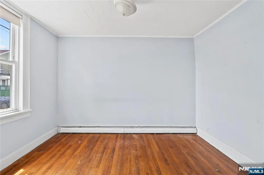 73 N 6th Street Paterson, NJ 07522