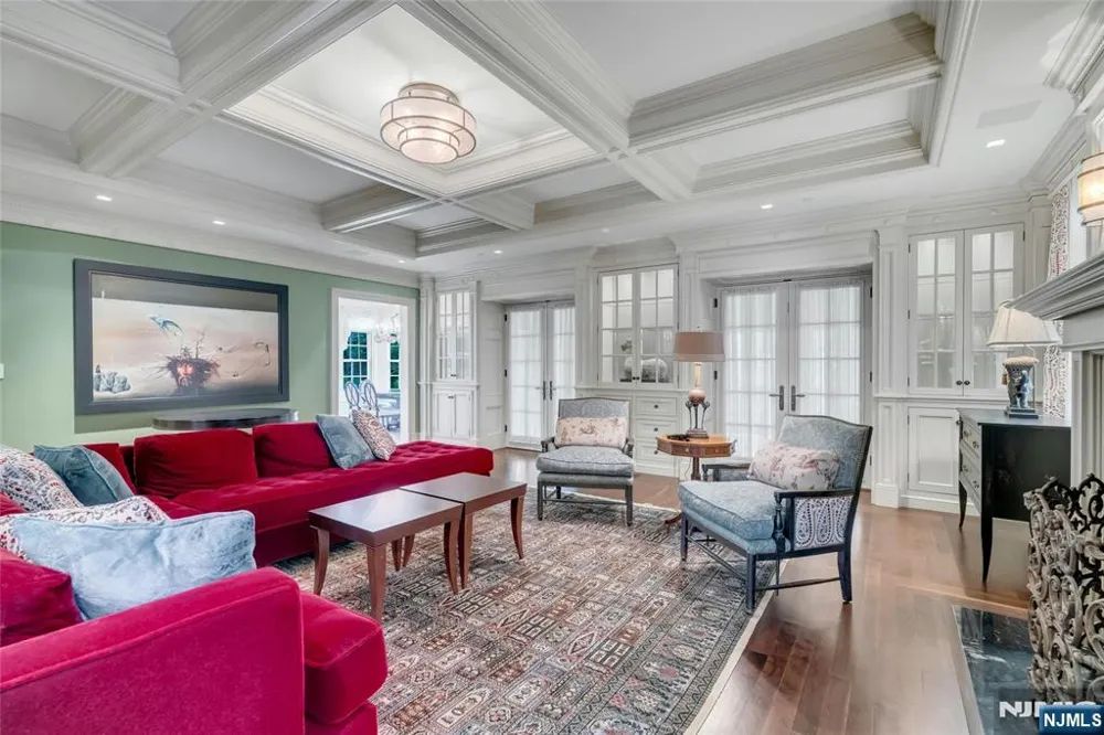 480 Knollwood Road Ridgewood, NJ 07450