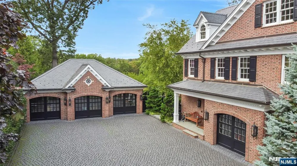480 Knollwood Road Ridgewood, NJ 07450