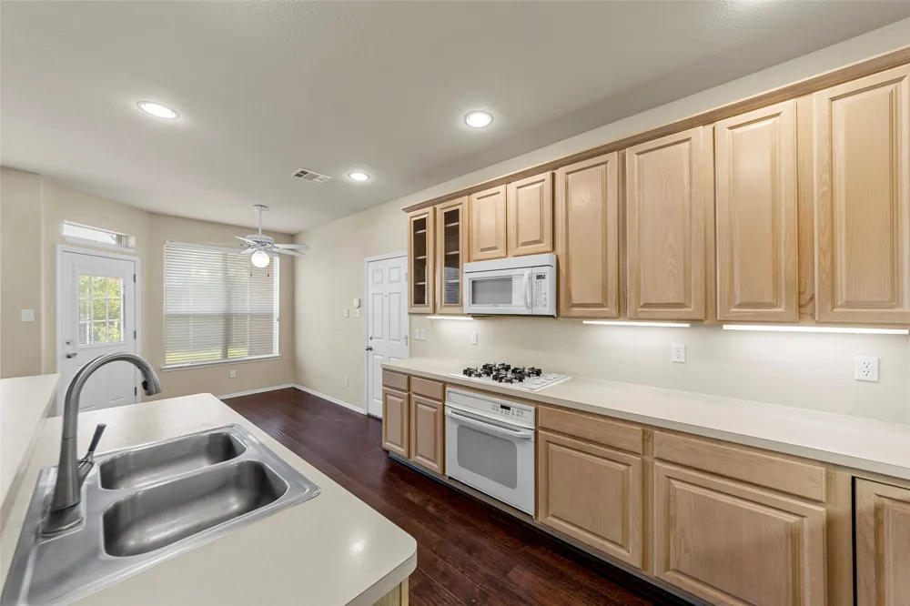 112 Sweetgum Drive Murphy, TX 75094