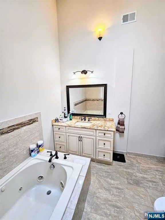 89 Rose Street Wood Ridge, NJ 07075