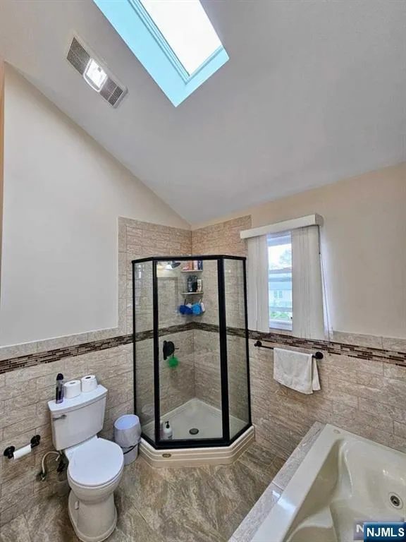 89 Rose Street Wood Ridge, NJ 07075