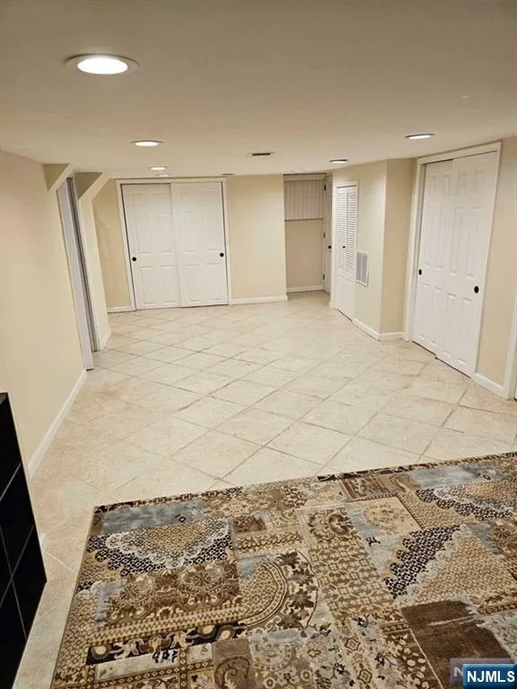 89 Rose Street Wood Ridge, NJ 07075