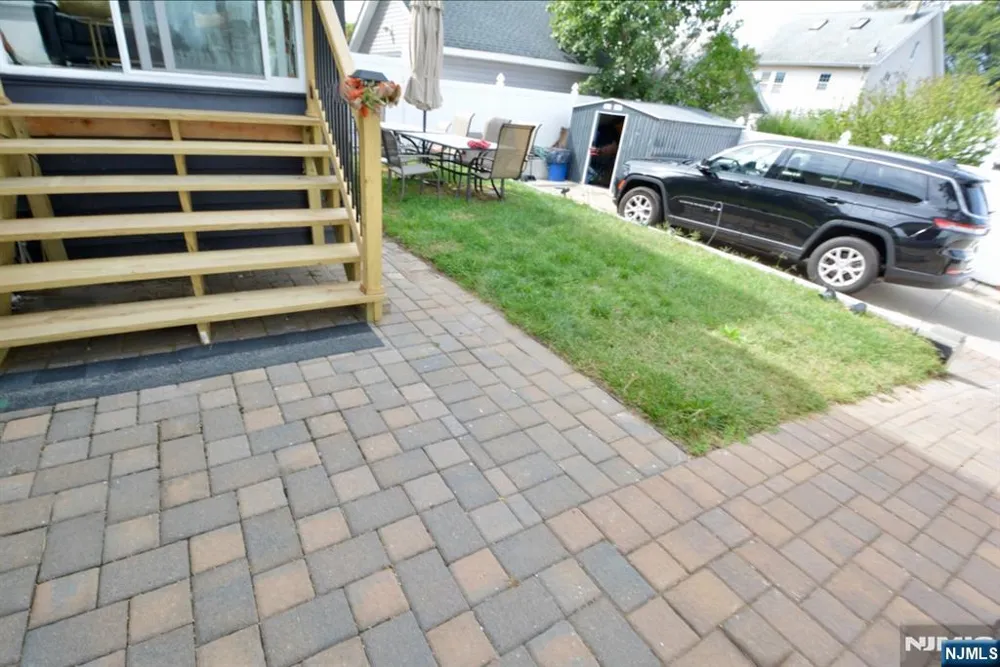 89 Rose Street Wood Ridge, NJ 07075